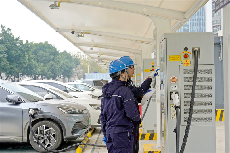 春節(jié)假期國(guó)家電網(wǎng)智慧車聯(lián)網(wǎng)平臺(tái)充電量超1.8億千瓦時(shí)